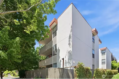 802 N 43rd Street, Seattle, WA 98103 - Photo 4