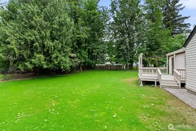 2001 Karen Frazier Road SE, Olympia, WA 98501 - Photo 34