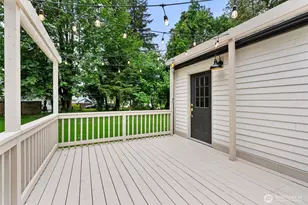 2001 Karen Frazier Rd SE, Olympia, WA 98501 - Photo 26