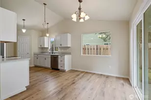101 Vista View Ct, Shelton, WA 98584 - Photo 6
