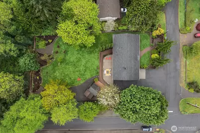 7547 NE 200th Street, Kenmore, WA 98028 - Photo 34