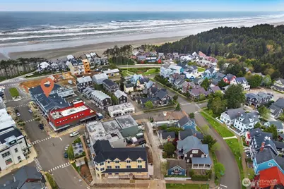 211 Market Street, Pacific Beach, WA 98571 - Photo 28
