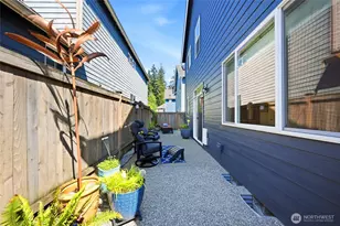 219 197th St SE, Bothell, WA 98012 - Photo 32