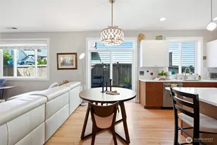 219 197th St SE, Bothell, WA 98012 - Photo 8