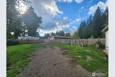 2165 Lynnette Place NW, Bremerton, WA 98312 - Photo 12