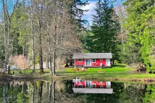 231 Paradise Dr, Ashford, WA 98304 - Photo 2