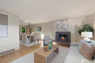 8433 221st Pl SW, Edmonds, WA 98026 - Photo 4
