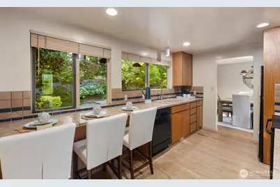 8433 221st Place SW, Edmonds, WA 98026 - Photo 8
