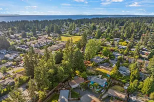 8433 221st Pl SW, Edmonds, WA 98026 - Photo 32
