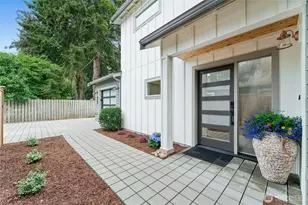 14018 2nd Ave NW, Seattle, WA 98177 - Photo 2