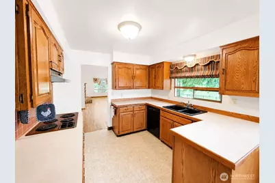 3649 Old Pacific Highway S, Kelso, WA 98626 - Photo 8