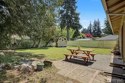 19922 Dayton Avenue N, Shoreline, WA 98133 - Photo 4