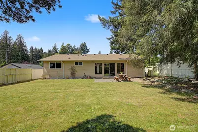 19922 Dayton Avenue N, Shoreline, WA 98133 - Photo 6