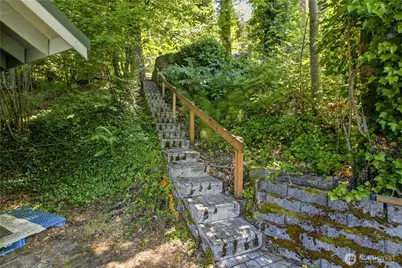 39420 Ski Park Road E, Eatonville, WA 98328 - Photo 20