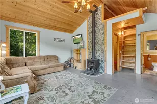 39420 Ski Park Rd E, Eatonville, WA 98328 - Photo 6