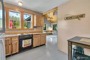 39420 Ski Park Rd E, Eatonville, WA 98328 - Photo 2