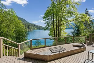 90 Lakeshore Pl, Hoodsport, WA 98548 - Photo 1