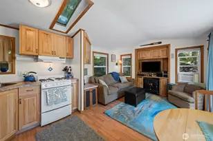 90 Lakeshore Pl, Hoodsport, WA 98548 - Photo 12