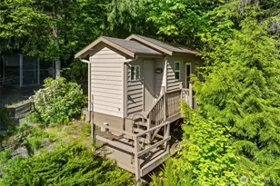 90 Lakeshore Pl, Hoodsport, WA 98548 - Photo 24