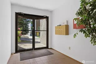 1700 NW 64th St, Seattle, WA 98107 - Photo 6