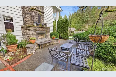 10506 Robin Hood Drive, Edmonds, WA 98020 - Photo 22