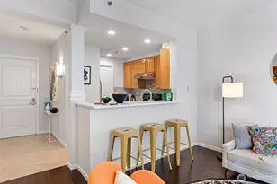 2801 1st Ave, Seattle, WA 98121 - Photo 10