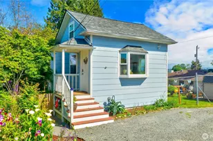 7708 35th Ave S, Seattle, WA 98118 - Photo 2