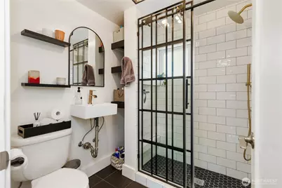 7708 35th Avenue S, Seattle, WA 98118 - Photo 12