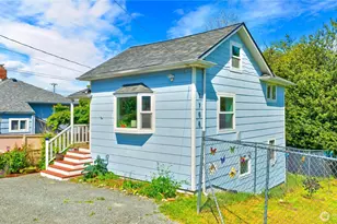 7708 35th Ave S, Seattle, WA 98118 - Photo 1