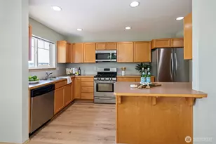 110 S Cambrian Ave, Bremerton, WA 98312 - Photo 14