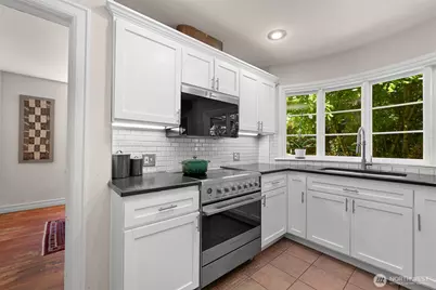 1801 Summit Street, Bellingham, WA 98229 - Photo 20