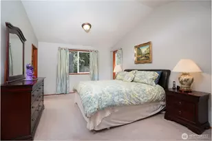 10717 Suncrest Dr, Anderson Island, WA 98303 - Photo 12