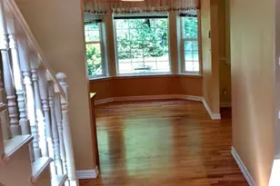 8511 Ferncliff Ave NE, Bainbridge Island, WA 98110 - Photo 4