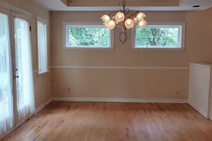 8511 Ferncliff Ave NE, Bainbridge Island, WA 98110 - Photo 10