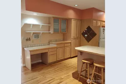 8511 Ferncliff Avenue NE, Bainbridge Island, WA 98110 - Photo 12