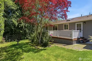 6784 NE Whidbey Dr, Hansville, WA 98340 - Photo 8