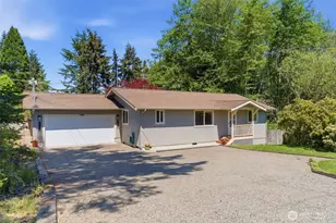 6784 NE Whidbey Dr, Hansville, WA 98340 - Photo 2