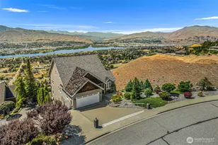 2352 Monument Pl, East Wenatchee, WA 98802 - Photo 8