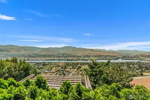 2352 Monument Pl, East Wenatchee, WA 98802 - Photo 12
