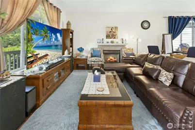 16918 Woodside Drive SE, Renton, WA 98058 - Photo 8