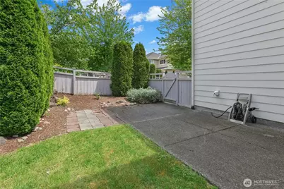 16918 Woodside Drive SE, Renton, WA 98058 - Photo 28