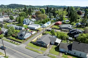 1116 W 1st St, Centralia, WA 98531 - Photo 38