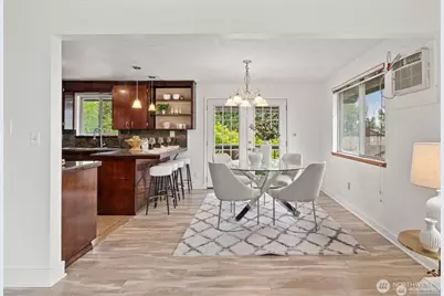 2001 NE 12th Street, Renton, WA 98056 - Photo 8
