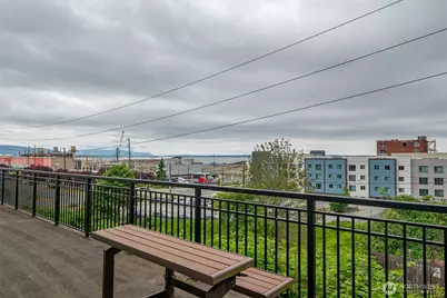 1015 Railroad Avenue #415, Bellingham, WA 98225 - Photo 32