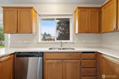 20322 86th Avenue Ct E, Spanaway, WA 98387 - Photo 12