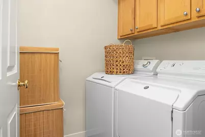 1601 NE Katsura Street #103, Issaquah, WA 98029 - Photo 14