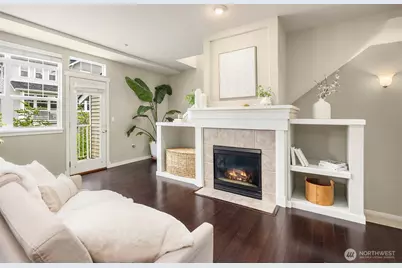 1601 NE Katsura Street #103, Issaquah, WA 98029 - Photo 4