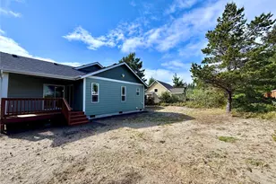 335 N Wynoochee Dr SW, Ocean Shores, WA 98569 - Photo 30