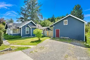 1706 24th St, Bellingham, WA 98225 - Photo 1