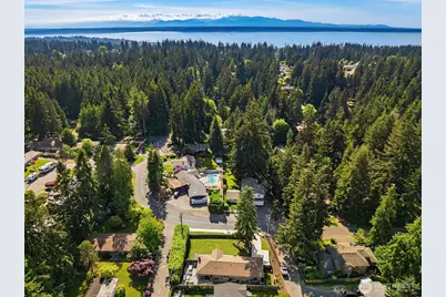 20323 81st Avenue W, Edmonds, WA 98026 - Photo 38